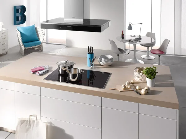 km__3-2.webp Miele Km 6370